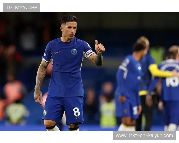 切尔西恩佐偏前位置远射破门技术细腻,打破赛场束缚